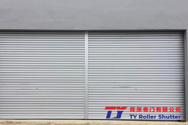 Pintu roller shutter